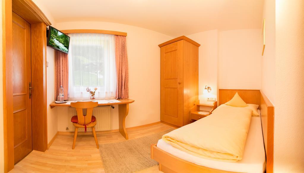 Hotel Haus Sonnenseit'n Neustift im Stubaital Exterior foto